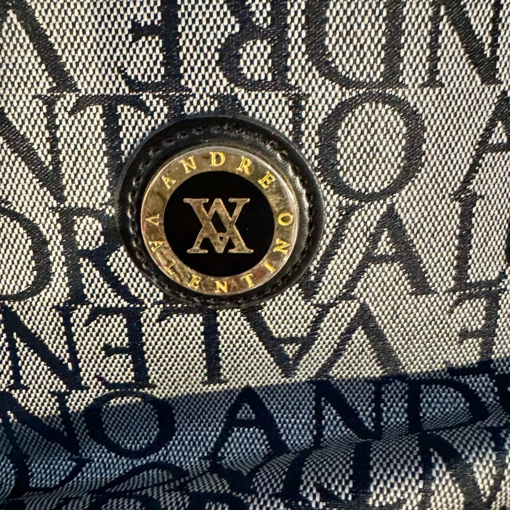 Andre Valentino Black and Gray Patterned Bag